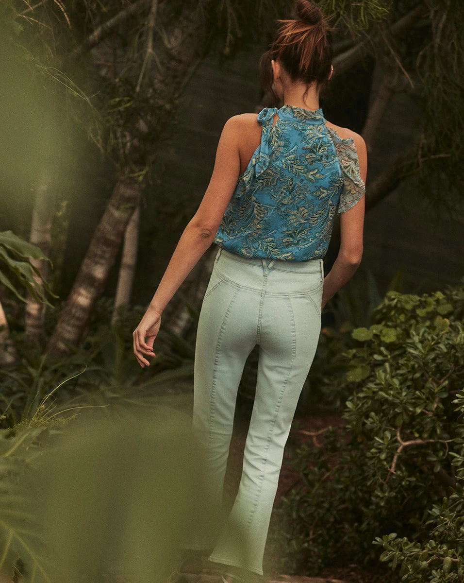 Veronica Beard Carson Ankle-Flare Jean | Sun Yoke New Arrivals Veronica Beard Carson Ankle-Flare Jean | Sun Yoke New Arrivals