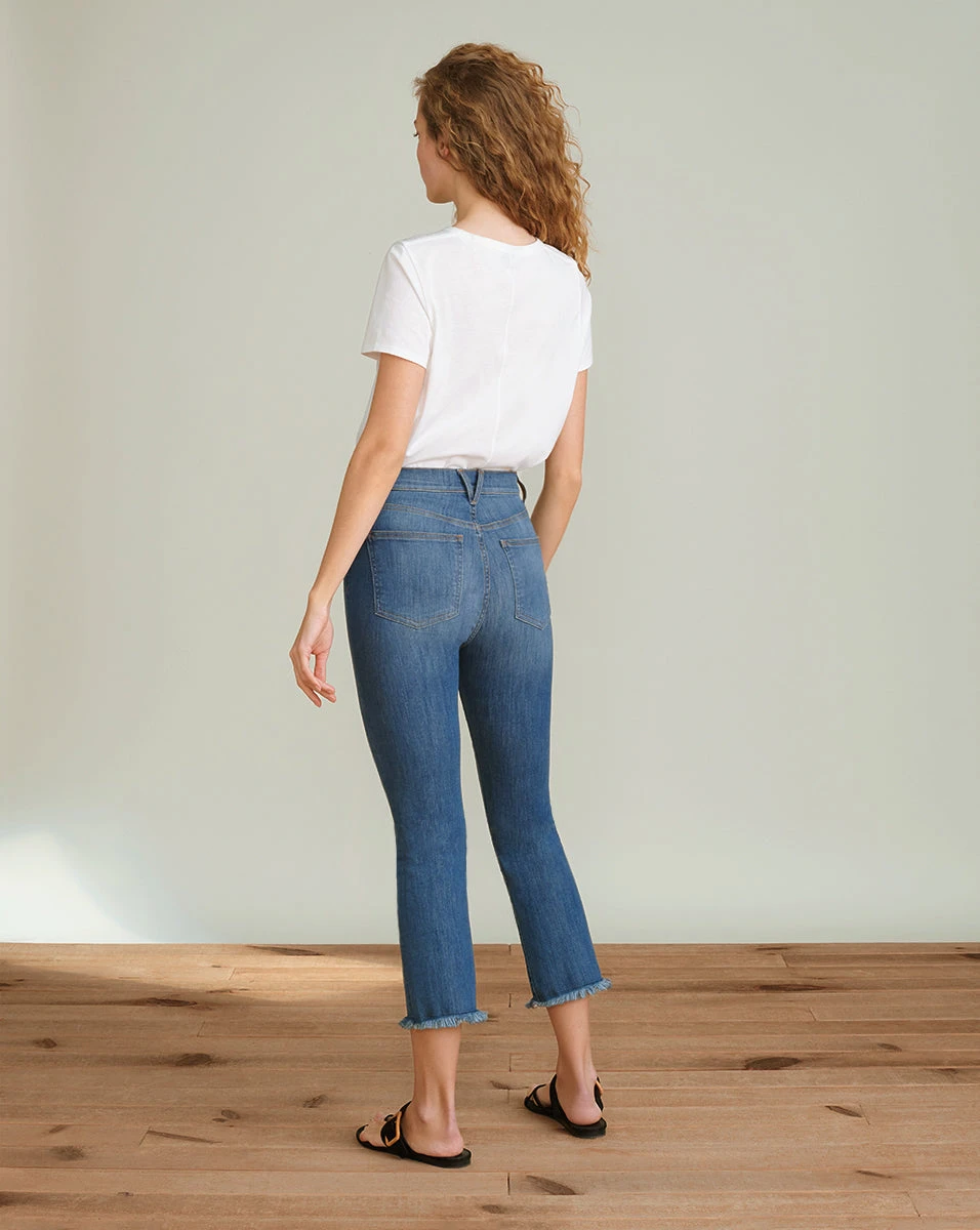 Veronica Beard Carly Kick-Flare Jean | Raw Hem Veronica Beard Carly Kick-Flare Jean | Raw Hem