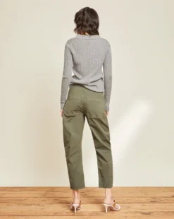 Veronica Beard Charlie Barrel Jean | Patch-Pockets 4 Veronica Beard Charlie Barrel Jean | Patch-Pockets