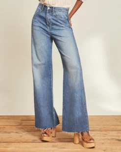 Veronica Beard Taylor Wide-Leg Jean | Raw Hem 7 Veronica Beard Taylor Wide-Leg Jean | Raw Hem