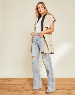 Veronica Beard Dylan Straight-Leg Jean | Distressed