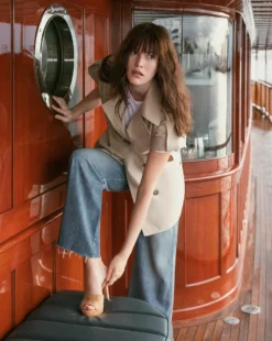 Veronica Beard Taylor Wide-Leg Jean | Raw Hem 4 Veronica Beard Taylor Wide-Leg Jean | Raw Hem